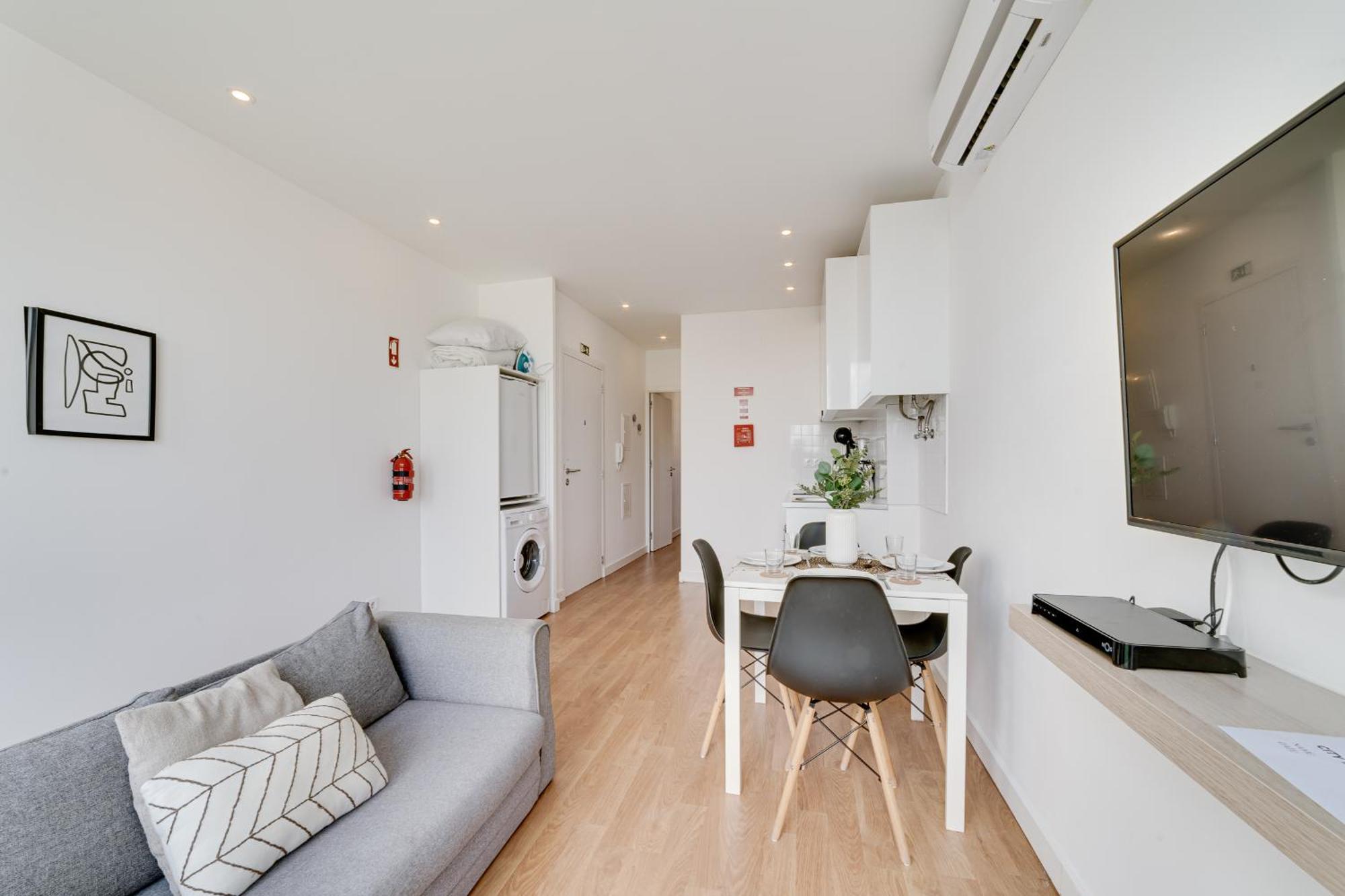 By The Palace - Ajuda Apartments Lisbon Exterior photo